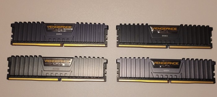 Corsair Vengeance LPX 32GB (4x8GB) DIMM, DDR4, 3000MHz, CL15