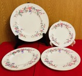 4 FARFURII DIN PORTELAN FIN ENGLEZESC-MARCAJ WEDGWOOD BONE CHINA- &quot;Devon Sprays&quot;