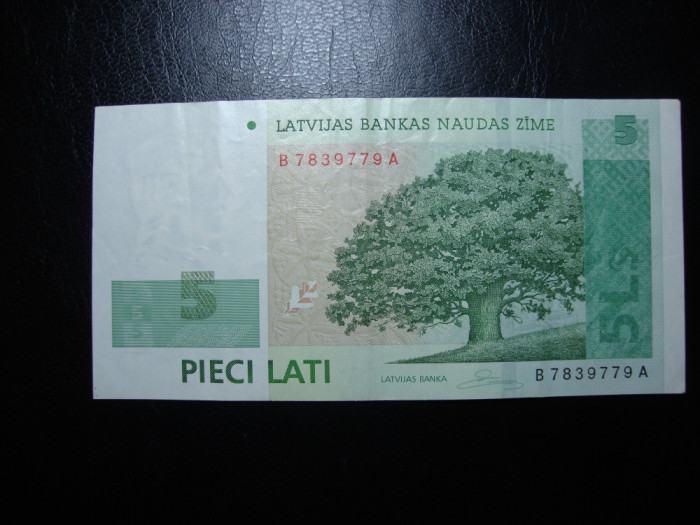 LETONIA 5 LATI 2009