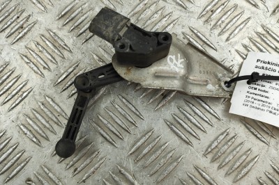 Senzor de nivel &amp;icirc;nălțime st&amp;acirc;nga față TESLA MODEL 3 2019 OEM: 1044941-00-B 30386081 foto