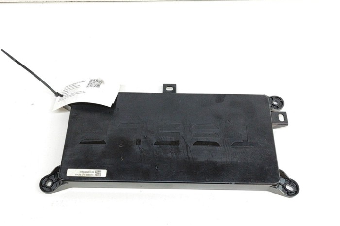 Modul de control ușă st&acirc;nga spate TESLA MODEL X 2016 OEM: 1043900-10-D 27193920