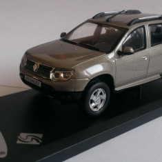 Macheta Renault Duster MK1 2010 (Dacia) Gri - Solido 1/43