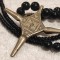 MEDALION CRUCE TUAREGA etnic TRIBAL pe SIRAG MARGELE ONIX de colectie VECHI UNIC