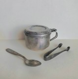 Set de accesorii pentru ceai