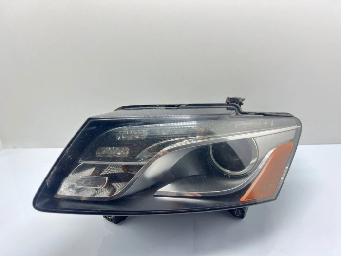 Audi Q5 SQ5 Headlight/headlamp 8R0941003AL 1910017082