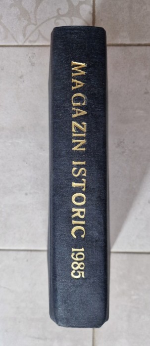 MAGAZIN ISTORIC 1985 (12 numere, complet)