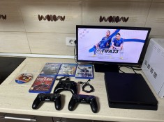 consola playstation 4 cu fifa23 3 manete si jocuri foto