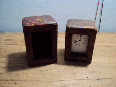 carcasă veche pentru ceas carriage foto