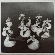Dansuri populare, perioada comunista// fotografie de presa