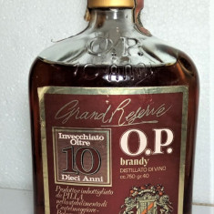 - BRANDY oro pilla , grand reserve, MULTI 12 ANI, Cc. 750 GR. 40 distillat 1962