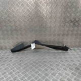 Ornament picurator haion dreapta LAND ROVER RANGE ROVER VELAR L560 2018 OEM: J8A2-406A76-AD 27452362