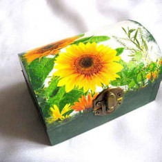 Flori floarea soarelui si alte flori, cutie de lemn 28036