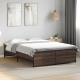 VidaXL Cadru de pat, stejar maro, 135x190 cm, lemn prelucrat și metal