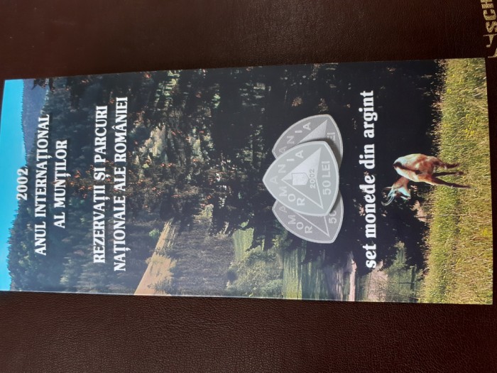 BNR doar pliantul REZERVATII SI PARCURI NATIONALE set 2002 Argint de 3 monede