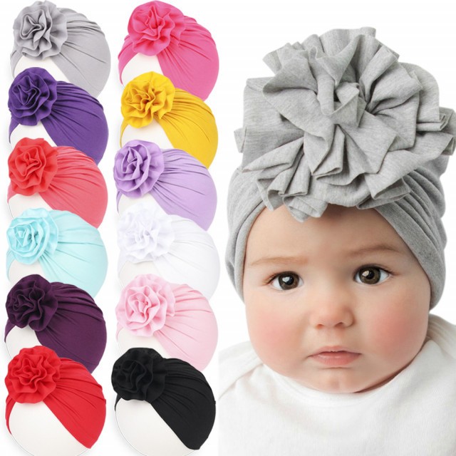 Caciulita tip turban cu floare aplicata in fata (Marime Disponibila: 6-9 luni