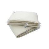 Cumpara ieftin Set aparatori laterale pentru patut Ivory, 210 x 35 cm, Baltic Bebe