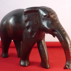 ELEFANT AFRICAN SCULPTURA IN LEMN