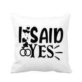 Perna personalizata decorativa, 40x40 cm, alba, Cerere in Casatorie (Am spus DA)