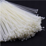 Cumpara ieftin Coliere plastic strangere, zimtate, albe, 4.8X160MM INDEX (100Buc), BB48160