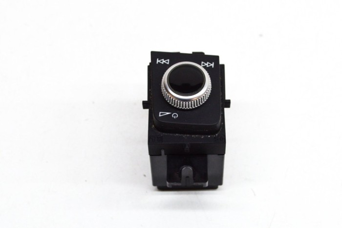 Buton player muzical AUDI Q5 FY 2017 OEM: 80C919616 | 17030837