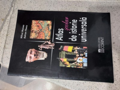 Atlas scolar de istorie universala - ESTE NOU. Mihai Manea foto