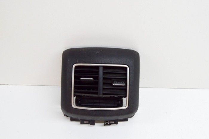 Gura de ventilație consola centrală KIA SPORTAGE V NQ5 2022 OEM: 846R1-R2450WK,846R1-R2450,97040-R2100 17017509