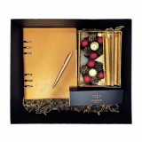Christmas Box Gold