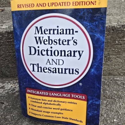 Merriam Websters Dictionary and Thesaurus foto