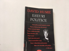 DAVID HUME, ESEURI POLITICE foto