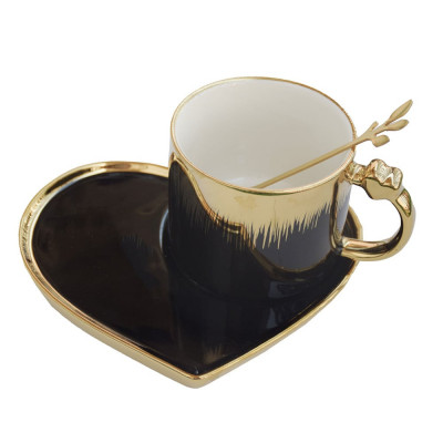 Cana ceramica cu farfurie in forma de inima si lingurita Pufo Desire pentru cafea sau ceai, 180 ml, negru foto