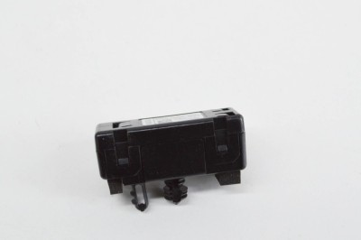 Amplificator de antena JAGUAR I-PACE X590 2019 OEM: FW93-19C024-AB 17781777 foto