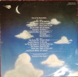 The Moody Blues &ndash; This Is The Moody Blues, 2LP, Netherlands, 1974, VG, Rock