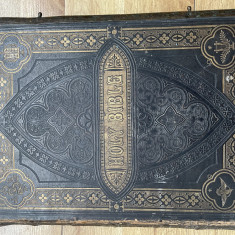 Victorian Family Bible, Biblia / Biblie veche , 1877, engleza , 6 kg