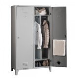 VESTIAR METALIC CU PICIOARE SI 2 USI P2FFC compartimentat si suport, 1000x500x1800 mm (LxlxH), FIRST