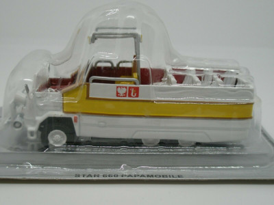 Macheta STAR 660 PAPAMOBILE MASINI de LEGENDA Polonia scara 1:72 foto