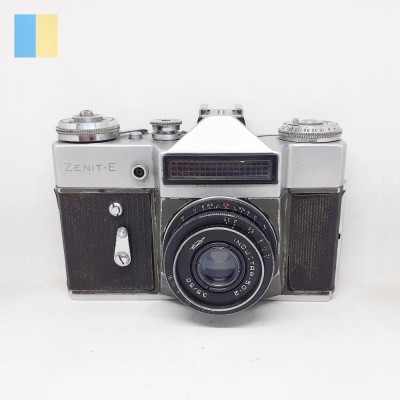 Zenit E cu obiectiv Industar-50-2 50mm f/3.5 M42 foto