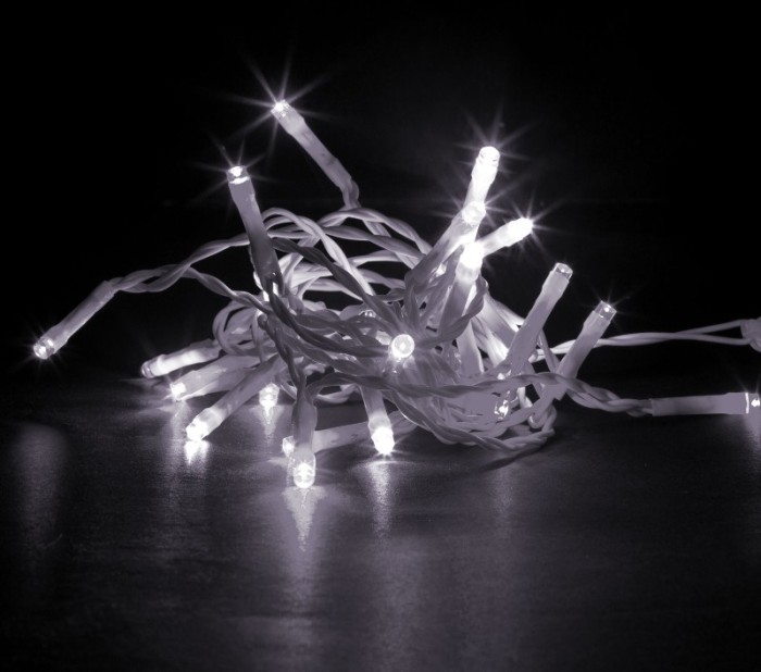 Perdea luminoasă - 100 LEDuri - albă - IP44 - 2,2 m - 8 programe