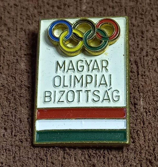Insigna (model vechi) Sportiva - Comitetul Olimpic din UNGARIA (model 2)