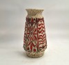 Vaza din Ceramica Glazurata U Keramik ( Ubelacker ) 1344 27 Germania de Vest anii &#039; 70 design etnic rosu pe fond crem cu puncte negre