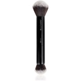 Brushworks Double Ended perie mică pentru aplicarea produselor lichide, cremoase sau pudră tip NO. 6 1 buc