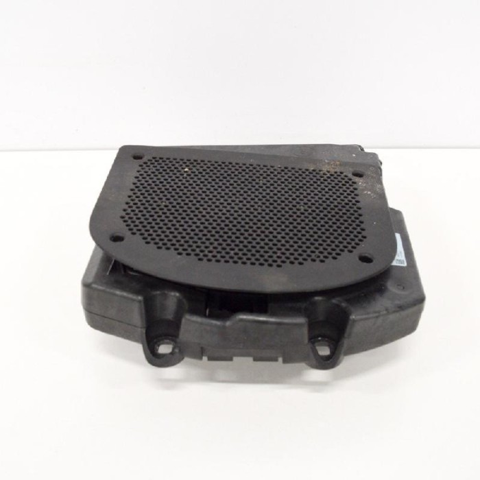 Subwoofer podea dreapta BMW 7 F01, F02 2014 OEM: ZR922748201,9227482 | 10591975