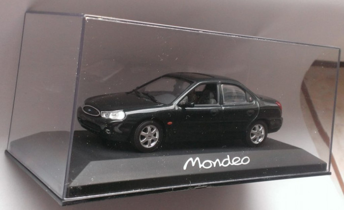 Macheta Ford Mondeo MK2 1996 - Minichamps 1/43 (editie reprezentanta)