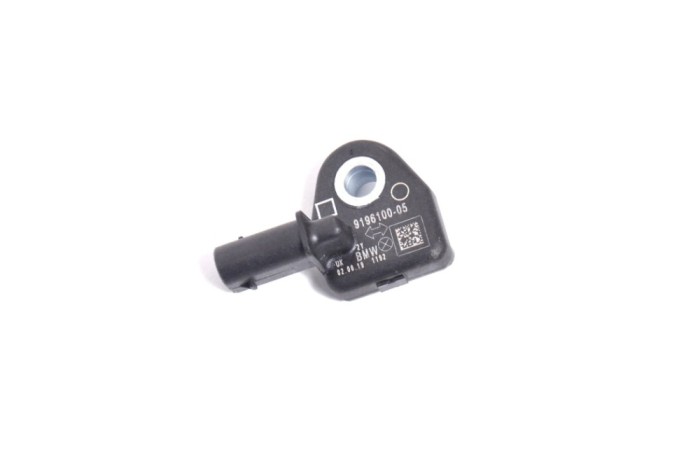 Senzor de impact dreapta față BMW X2 F39 2019 OEM: 9196100 | 12151458