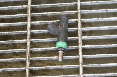 Injector de combustibil AUDI A6 4B2, C5 2003 OEM: 06C133551 11206819 foto