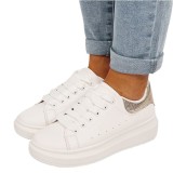 Cumpara ieftin Sneakers albi aurii cu talpa groasa M-8826 M7