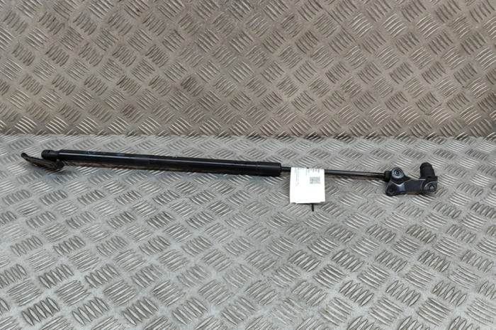 Amortizor haion st&acirc;nga LEXUS UX _AA1_, _AH1_, _MA1_ 2019 OEM: 68960-0WE80,68960-0WE80-A 23167337