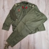 Uniforme militare kaki vara Sergent Soldat &icirc;n termen perioada comunista RSR