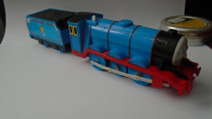 bnk jc Thomas &amp;amp; Friends - locomotiva James - functionala foto