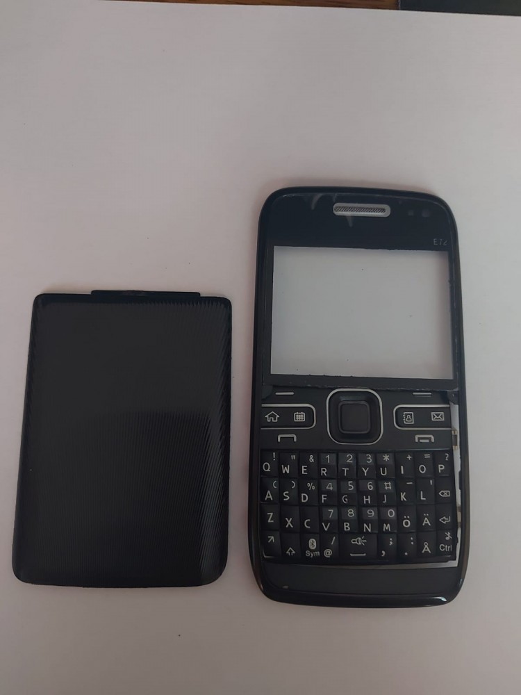 Carcasa pentru Nokia e72 | Okazii.ro