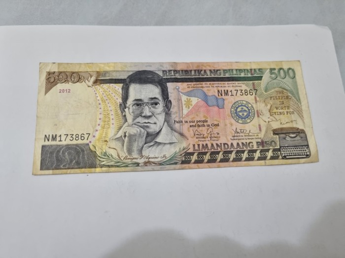 bancnota filipine 500 p 2012